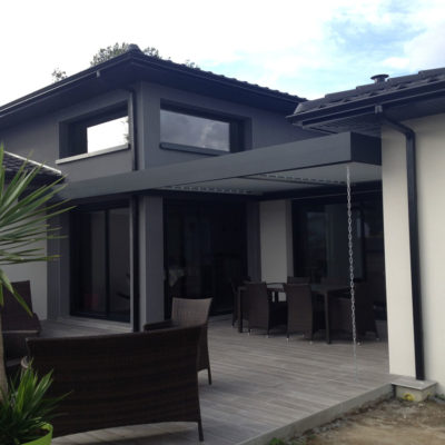 Pergola bioclimatique Li-Su-des-Temps Pergola bioclimatique Li-Su-des-Temps