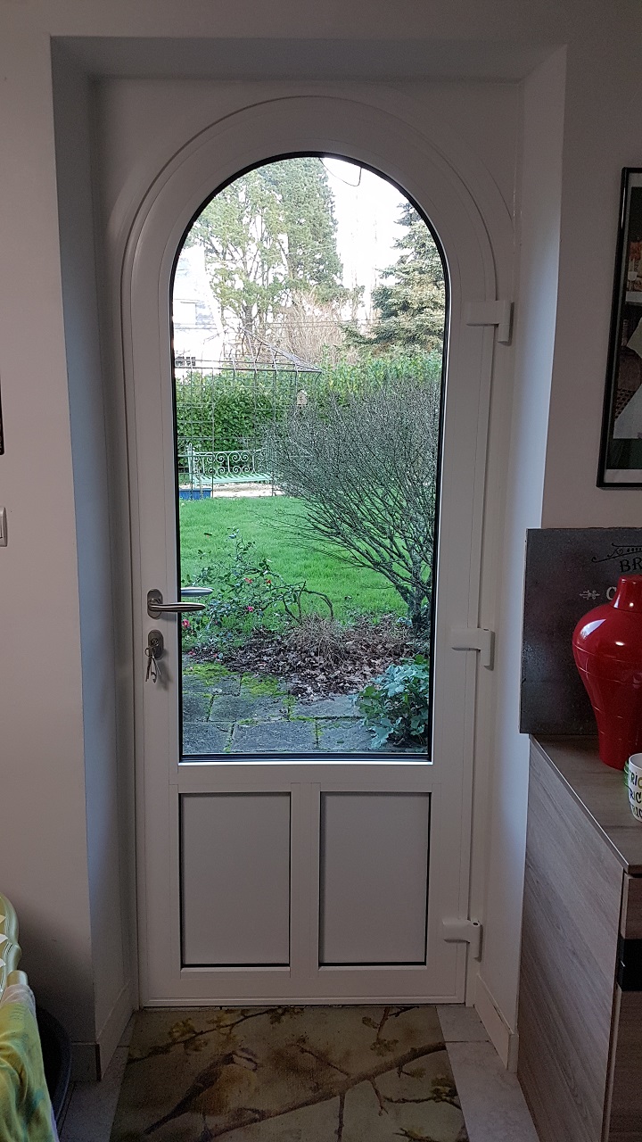 Porte d'entrée aluminium vue intérieure