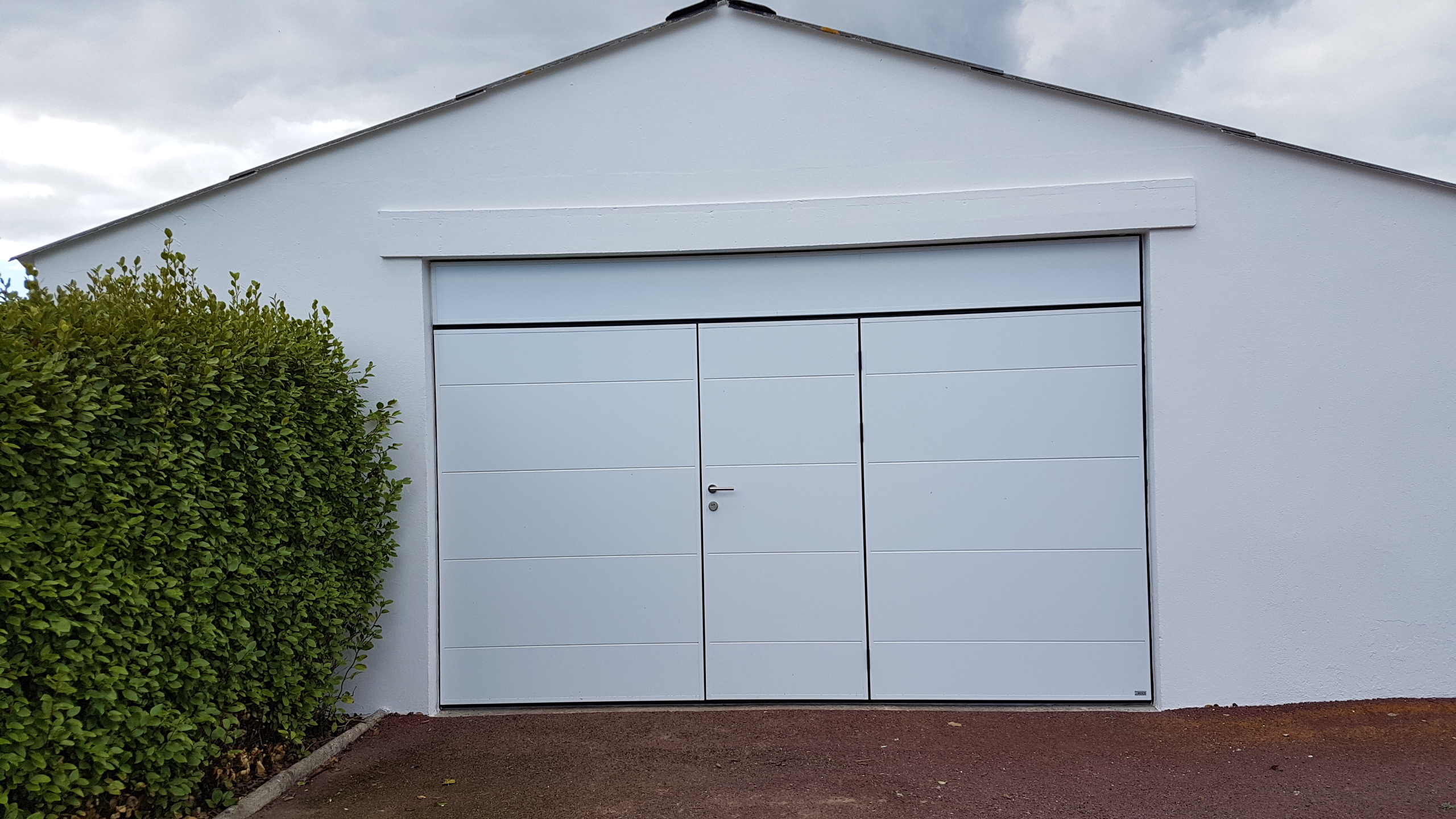 PG MOOS avec imposte Treffiagat (1) Porte de garage Moos avec imposte