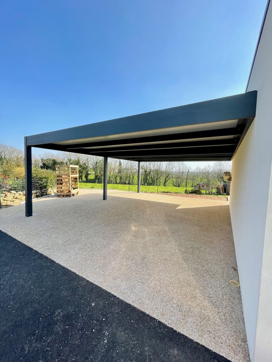 Installation d’un carport à Elliant AFP29