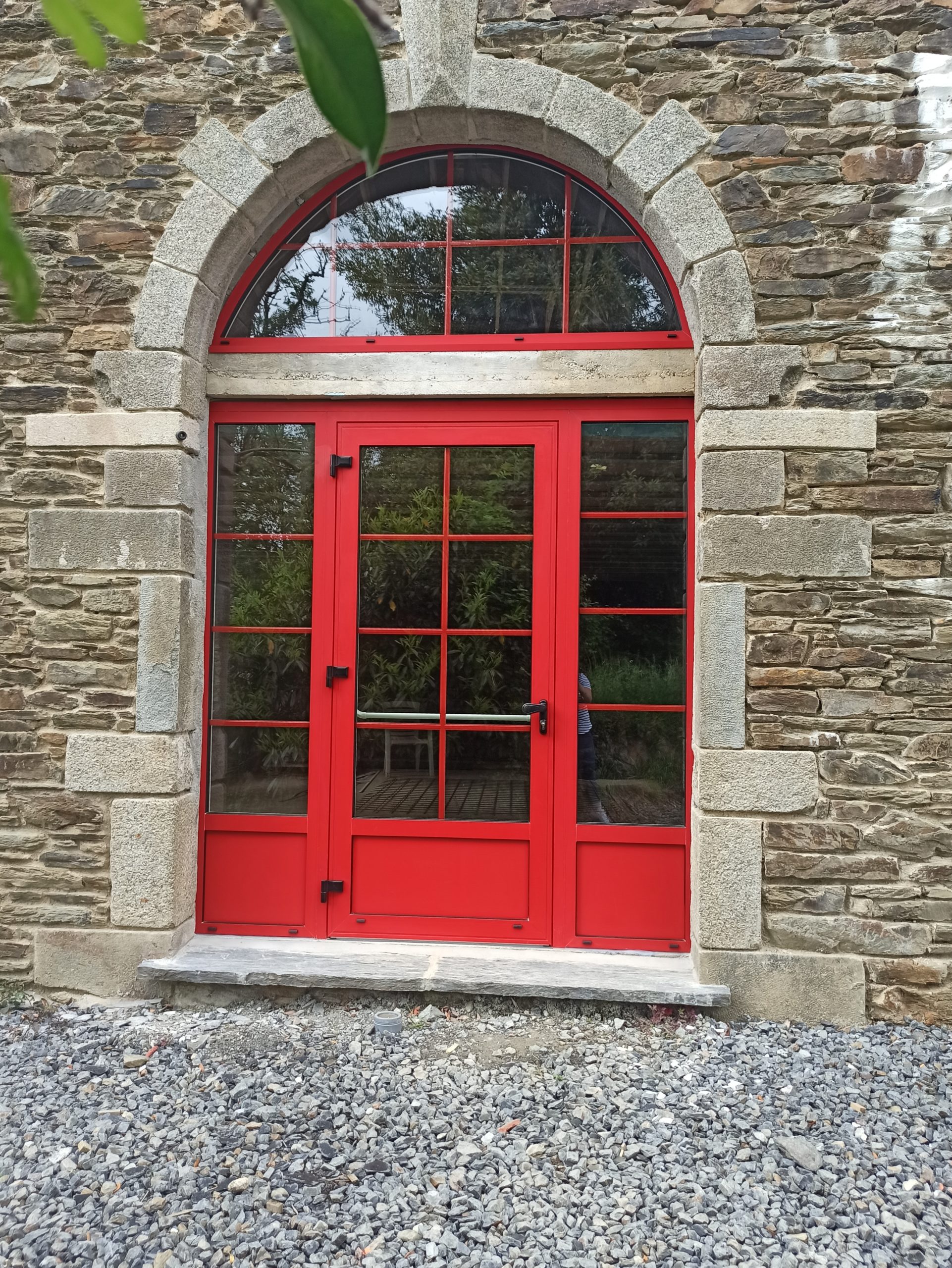 1747313662230 Porte TRYBA TA76 OC rouge cintrée