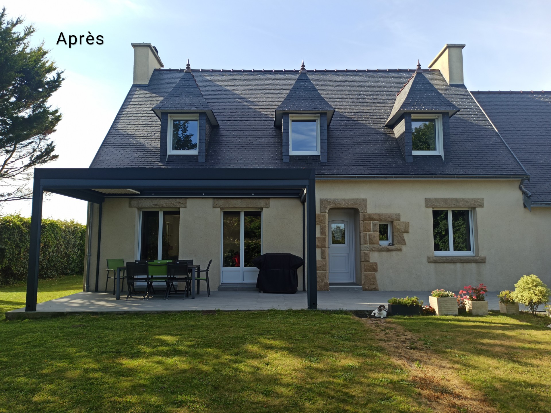 Maison dans le Cap-Sizun après le changement des fenêtres et des portes-fenêtres