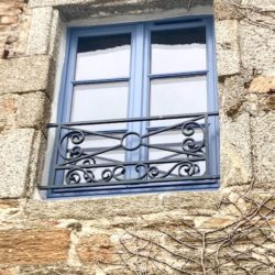 Fenêtre en bois TRYBA TB67 de couleur bleu