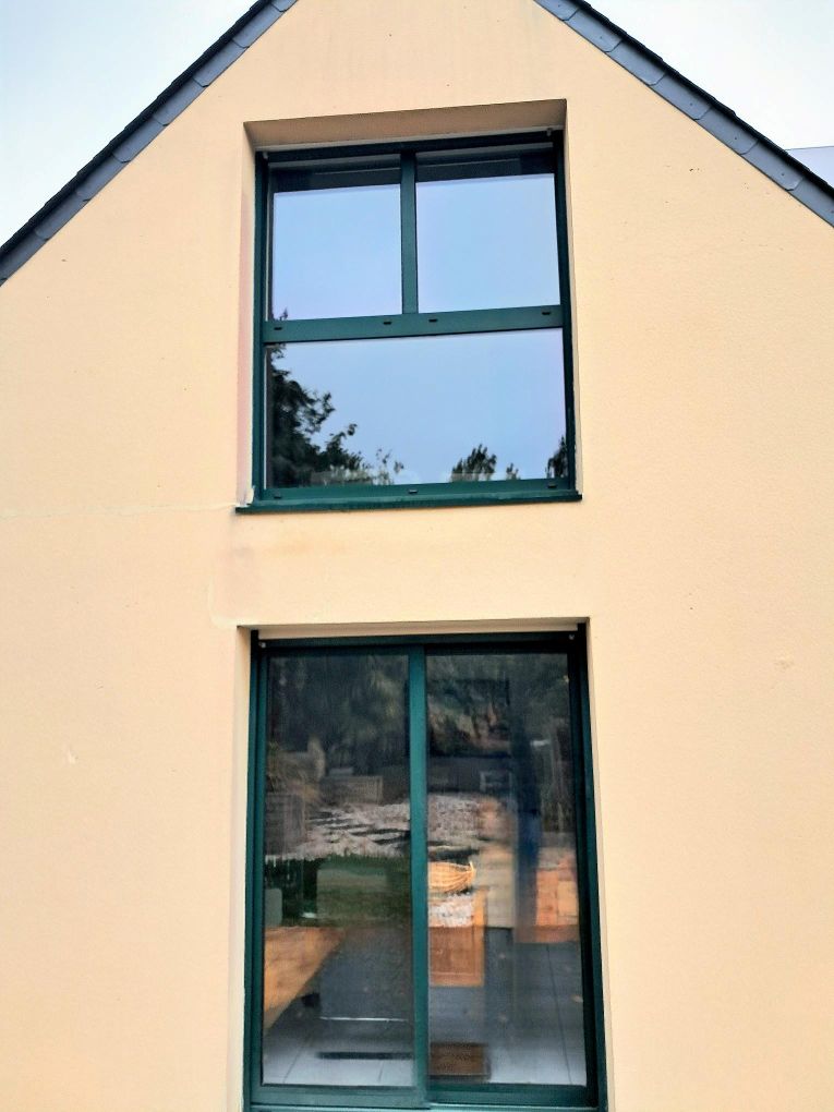 TA76OC+allège ext Fenêtre TRYBA Aluminium TA76 OC verte